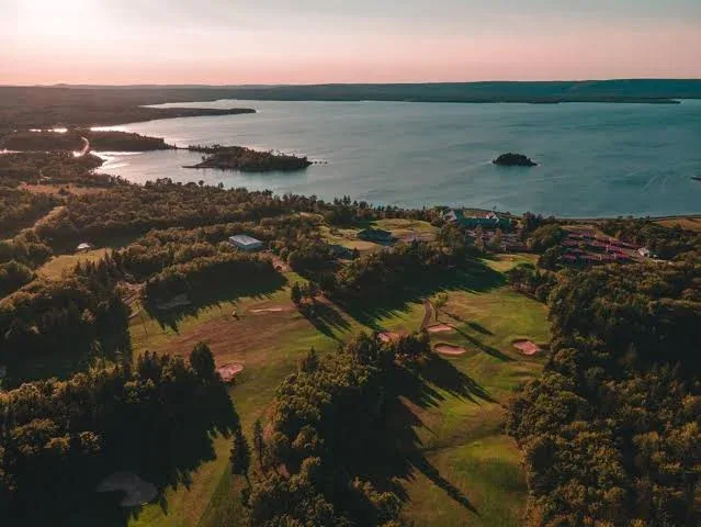 Dundee Resort & Golf Club